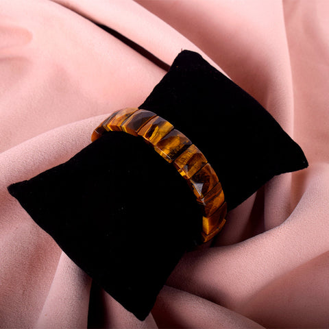 Flat Beaded Tiger Eye Bracelet Stylish Spiritual Wear
